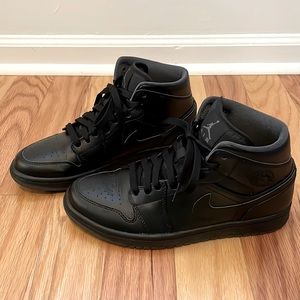 Air Jordan 1 Mid - Black